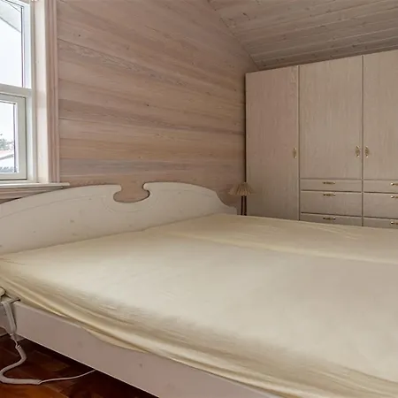 Three-bedroom Holiday In Tatil Evi *